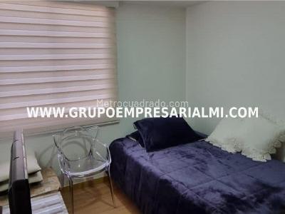 Apartamento de 3 alcobas en venta en San Jose, Sabaneta, 93 m² · foto 13 de 20