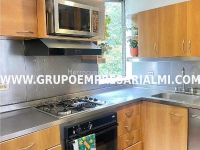 Apartamento en venta en Loma Del Indio, Medellín · foto 14 de 20