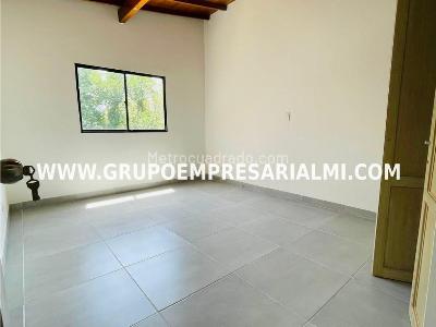 Apartamento en venta en Los Colores, Medellín · foto 14 de 20