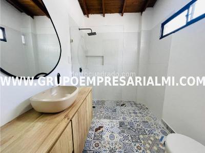 Apartamento en venta en Los Colores, Medellín · foto 17 de 20