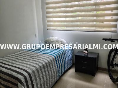 Apartamento de 3 alcobas en venta en Calasanz, Medellín, 113 m² · foto 6 de 20