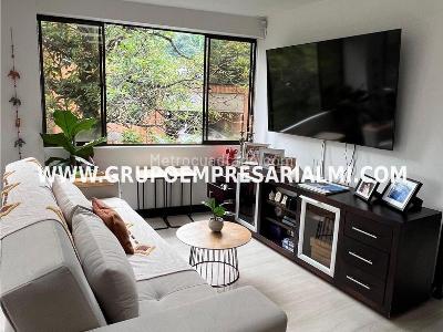 Apartamento de 3 alcobas en venta en El Tesoro, Medellín, 220 m² · foto 10 de 20