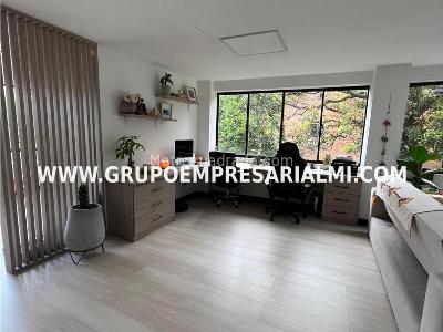 Apartamento de 3 alcobas en venta en El Tesoro, Medellín, 220 m² · foto 11 de 20