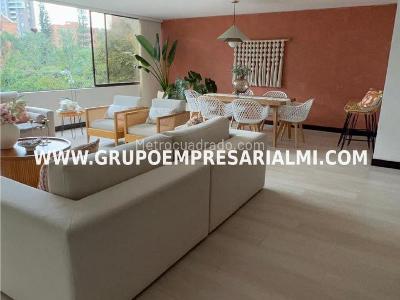 Apartamento de 3 alcobas en venta en El Tesoro, Medellín, 220 m² · foto 5 de 20