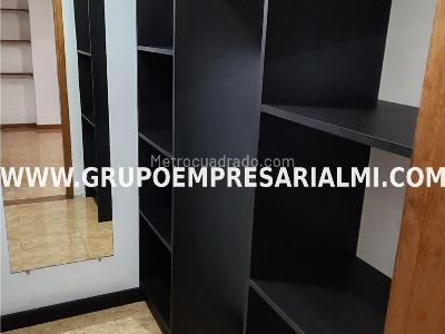 Apartamento de 3 alcobas en venta en Laureles, Medellín, 104 m² · foto 13 de 20