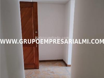Apartamento de 3 alcobas en venta en Laureles, Medellín, 104 m² · foto 15 de 20