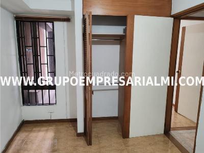 Apartamento de 3 alcobas en venta en Laureles, Medellín, 104 m² · foto 17 de 20