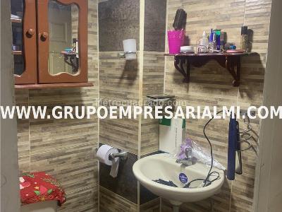 Apartamento de 3 alcobas en venta en La Primavera, Bello, 60 m² · foto 11 de 20