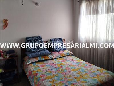 Apartamento en venta en La Floresta, Medellín · foto 6 de 20
