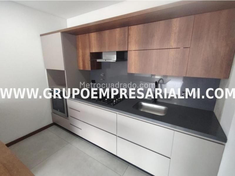 Stunning 2BR Apartment in Las Palmas - 4