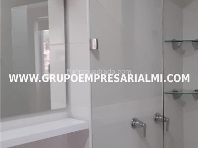 Apartamento de 3 alcobas en venta en Maria Auxiliadora, Sabaneta, 55 m² · foto 16 de 20