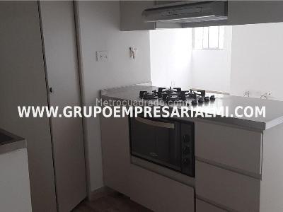 Apartamento de 3 alcobas en venta en Maria Auxiliadora, Sabaneta, 55 m² · foto 5 de 20