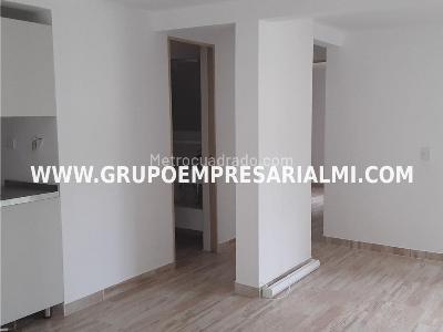 Apartamento de 3 alcobas en venta en Maria Auxiliadora, Sabaneta, 55 m² · foto 8 de 20