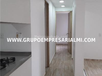 Apartamento de 3 alcobas en venta en Maria Auxiliadora, Sabaneta, 55 m² · foto 9 de 20