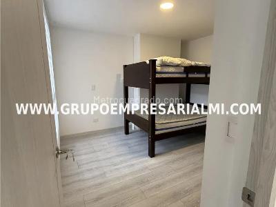 Apartamento de 3 alcobas en venta en Florida Nueva, Medellín, 75 m² · foto 7 de 20
