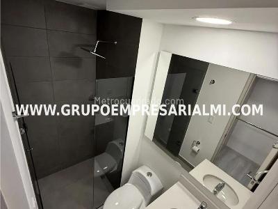 Apartamento de 3 alcobas en venta en Florida Nueva, Medellín, 75 m² · foto 8 de 20
