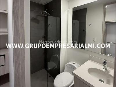 Apartamento de 3 alcobas en venta en Florida Nueva, Medellín, 75 m² · foto 10 de 20