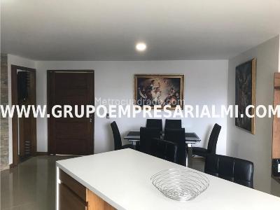 Apartamento de 2 alcobas en venta en Las Lomitas, Sabaneta, 104 m² · foto 5 de 20