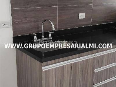 Apartamento de 3 alcobas en venta en Alcala, Bello, 57 m² · foto 2 de 20