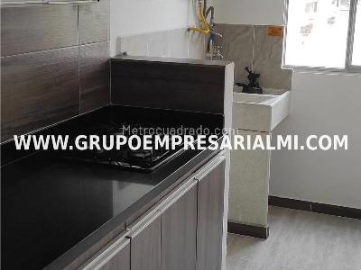 Apartamento de 3 alcobas en venta en Alcala, Bello, 57 m² · foto 3 de 20