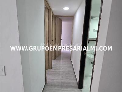 Apartamento de 3 alcobas en venta en Alcala, Bello, 57 m² · foto 5 de 20