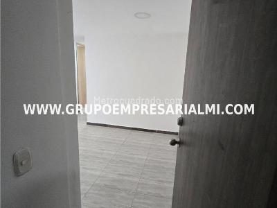 Apartamento de 3 alcobas en venta en Alcala, Bello, 57 m² · foto 12 de 20