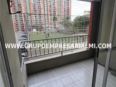 Apartamento de 3 alcobas en venta en Alcala, Bello, 57 m² · foto 17 de 20