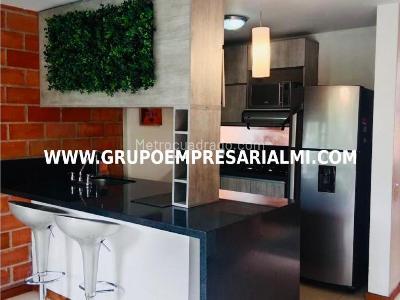 Apartaestudio en arriendo en Lalinde, Medellín, 50 m² · foto 12 de 20
