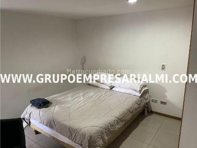 Apartaestudio en venta en Las Lomitas, Sabaneta, 55 m² · foto 13 de 20