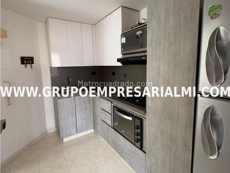 Apartamento Hermoso de 3 Alcobas en Belén con Terraza - 6