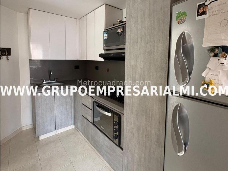 Apartamento Hermoso de 3 Alcobas en Belén con Terraza - 7
