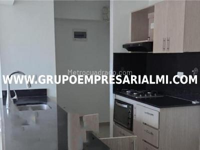 Apartamento de 3 alcobas en venta en Tres Esquinas, Sabaneta, 84 m² · foto 13 de 20