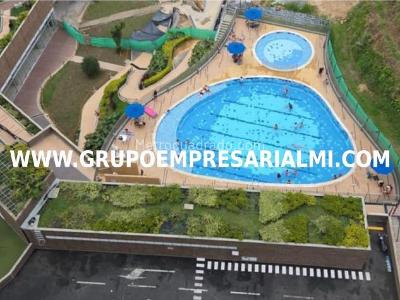 Apartamento de 3 alcobas en venta en Tres Esquinas, Sabaneta, 84 m² · foto 20 de 20