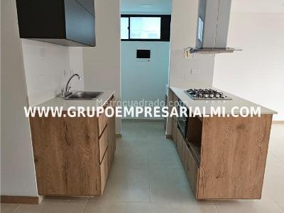 Apartamento de 2 alcobas en venta en Niquia, Bello, 69 m² · foto 3 de 20