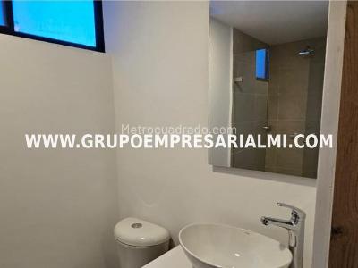 Apartamento de 2 alcobas en venta en Niquia, Bello, 69 m² · foto 13 de 20