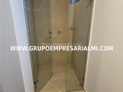 Apartamento de 2 alcobas en venta en Niquia, Bello, 69 m² · foto 14 de 20