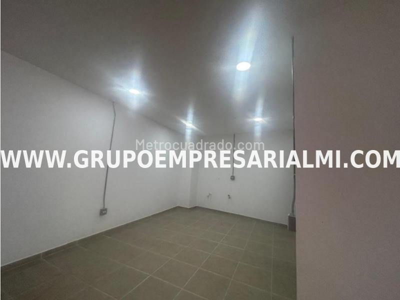 Local Comercial en Arriendo, La Doctora, Sabaneta - Vista 3