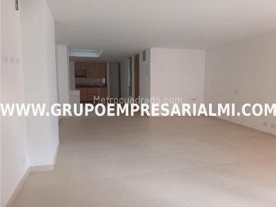 Apartamento de 2 alcobas en venta en La Doctora, Sabaneta, 85 m² · foto 2 de 20