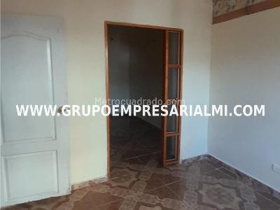 Casa de 4 alcobas en venta en Doce De Octubre, Medellín, 120 m² · foto 18 de 20