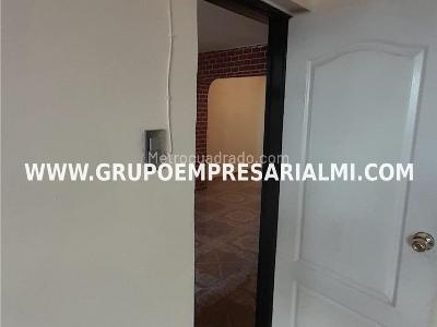 Casa de 4 alcobas en venta en Doce De Octubre, Medellín, 120 m² · foto 19 de 20