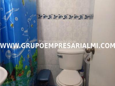 Apartamento en venta en Buenos Aires, Medellín · foto 11 de 20