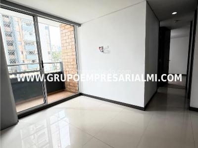 Apartamento de 2 alcobas en venta en Aves Maria, Sabaneta, 50 m² · foto 6 de 20