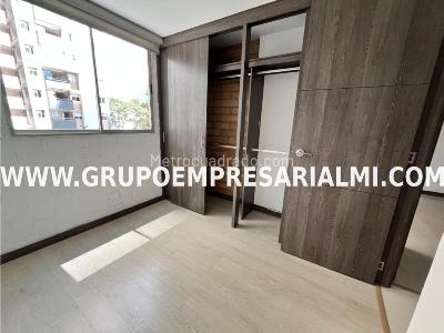 Apartamento de 2 alcobas en venta en Aves Maria, Sabaneta, 50 m² · foto 10 de 20