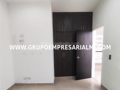 Apartamento en arriendo en Laureles, Medellín · foto 5 de 20