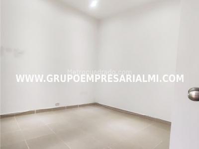 Apartamento en arriendo en Laureles, Medellín · foto 17 de 20