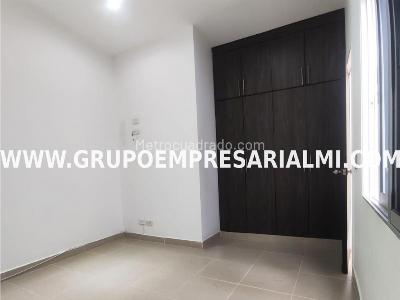 Apartamento en arriendo en Laureles, Medellín · foto 18 de 20