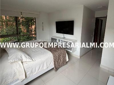 Apartamento de 3 alcobas en venta en El Poblado, Medellín, 93 m² · foto 5 de 20