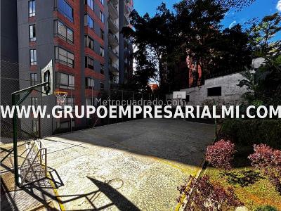 Apartamento de 3 alcobas en venta en El Poblado, Medellín, 93 m² · foto 12 de 20