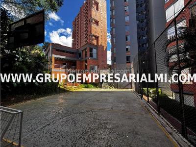 Apartamento de 3 alcobas en venta en El Poblado, Medellín, 93 m² · foto 13 de 20
