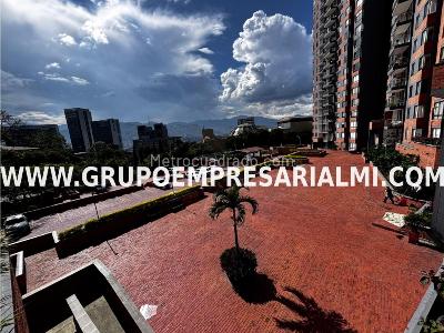 Apartamento de 3 alcobas en venta en El Poblado, Medellín, 93 m² · foto 17 de 20